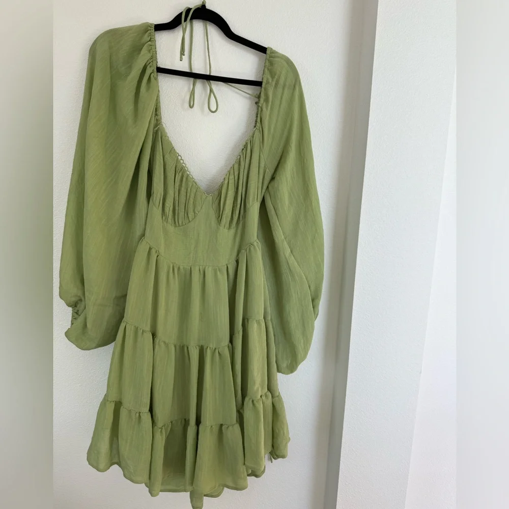 Princess Polly | Dresses | Princess Polly Green Long Sleeve Dress
